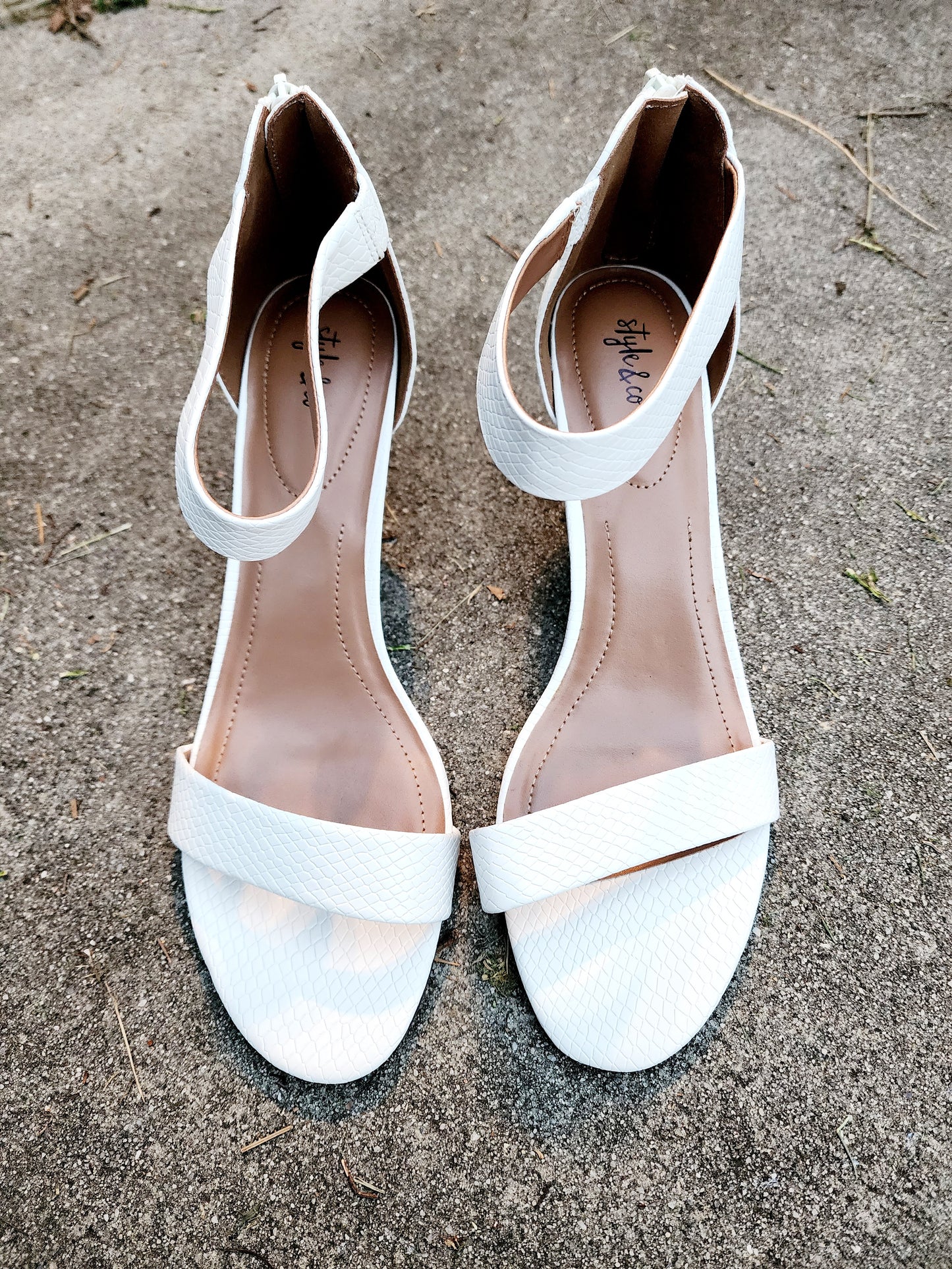 Style & Co. White Heels