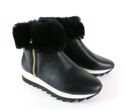 DKNY Women's Al Cuffed Booties