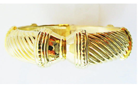 Vintage 1960s Mid-Century Cuff Bracelet